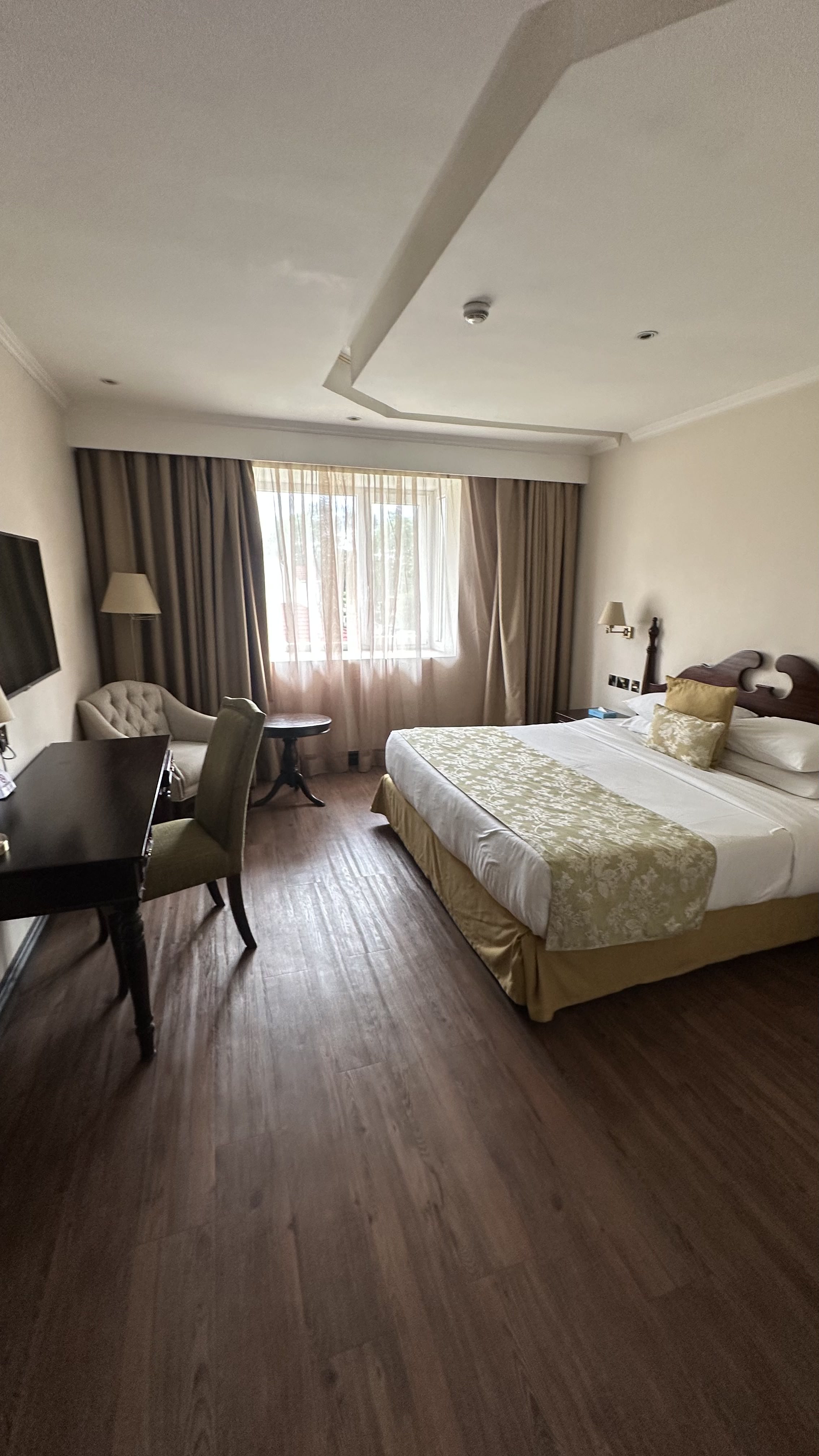 Midland Hotel Nakuru room